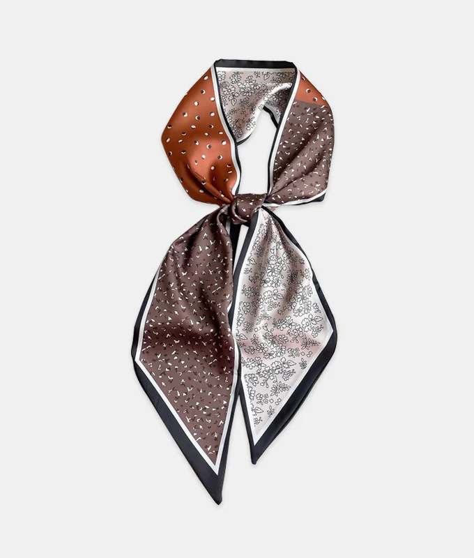 Fiona Scarf - Calla