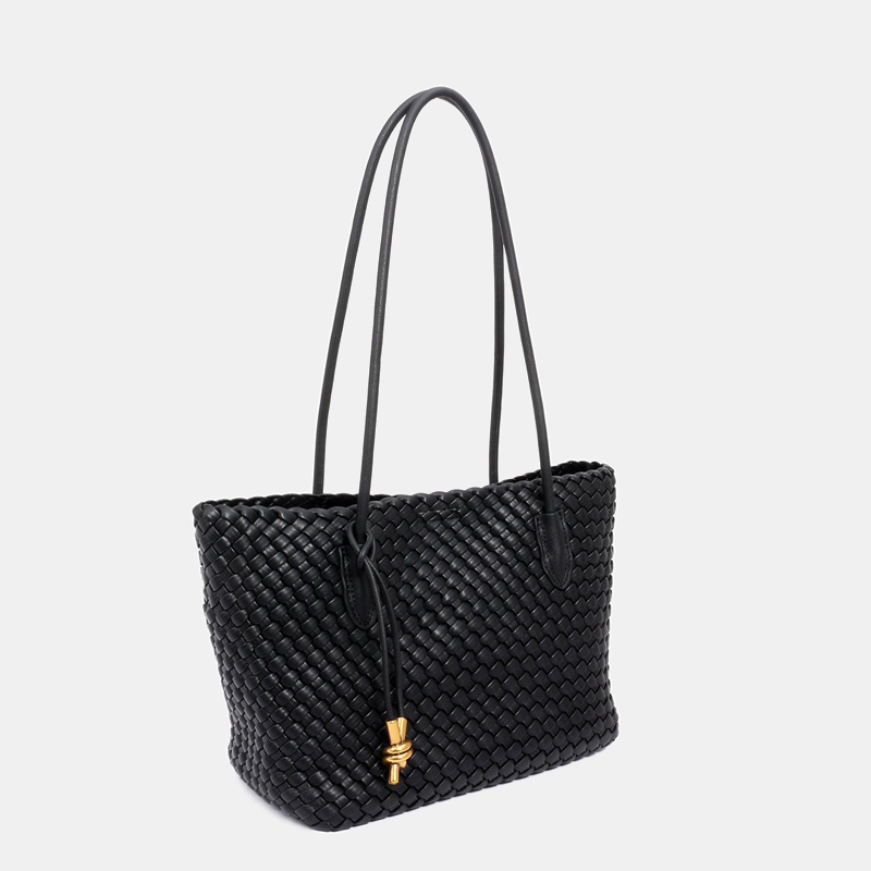 Sorraia Shoulder Bag - Image 15